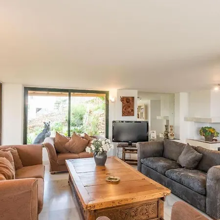 Hanami Cumbres Borrascosas By Ruralidays