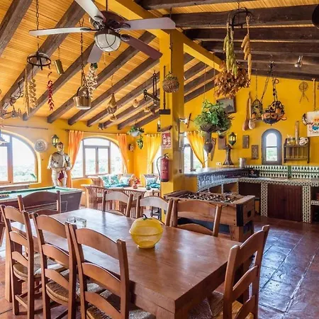 Semesterbostad Hanami Cumbres Borrascosas By Ruralidays *