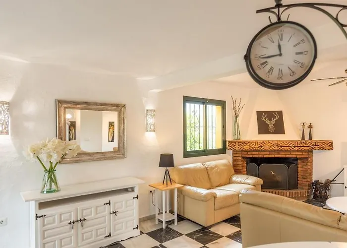 Semesterbostad Hanami Cumbres Borrascosas By Ruralidays *