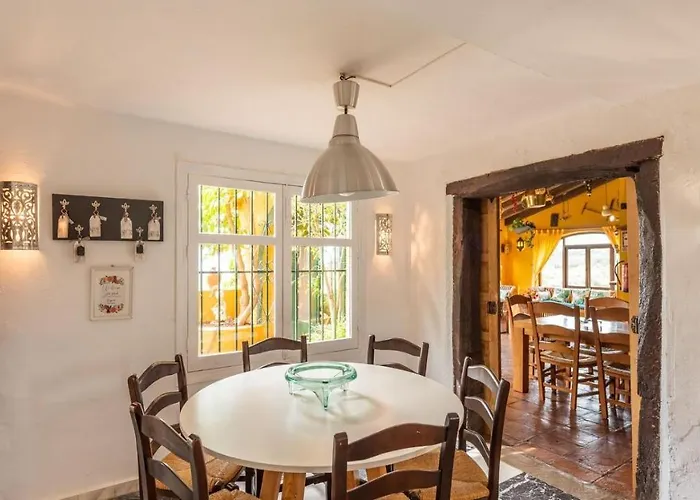 Hanami Cumbres Borrascosas By Ruralidays * Estepona