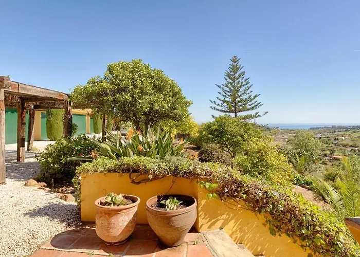 Hanami Cumbres Borrascosas By Ruralidays Estepona