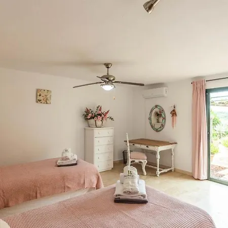 Holiday home Hanami Cumbres Borrascosas By Ruralidays