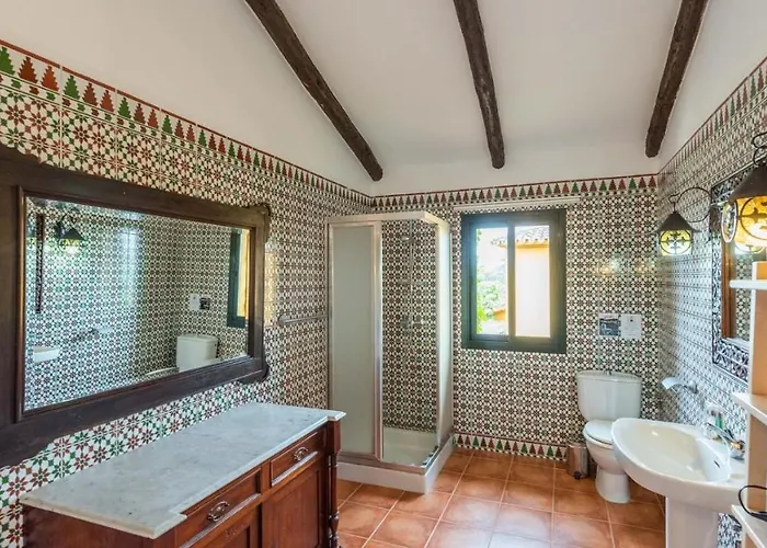 Hanami Cumbres Borrascosas By Ruralidays * Estepona